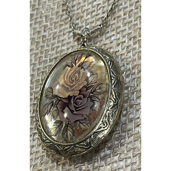 Vtg 1928 Brand Gold Tone Photo Filigree Rose Locket Necklace Pendant Chain 26in - Picture 1 of 12